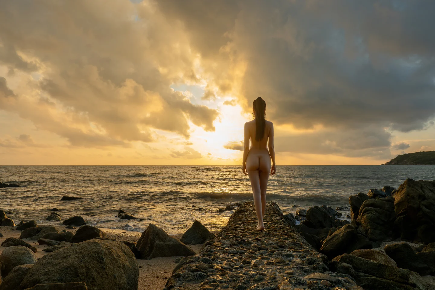 年年 - 海边维纳斯 [80P-549MB] tg@simisebaisi 【丝足阁】030.webp